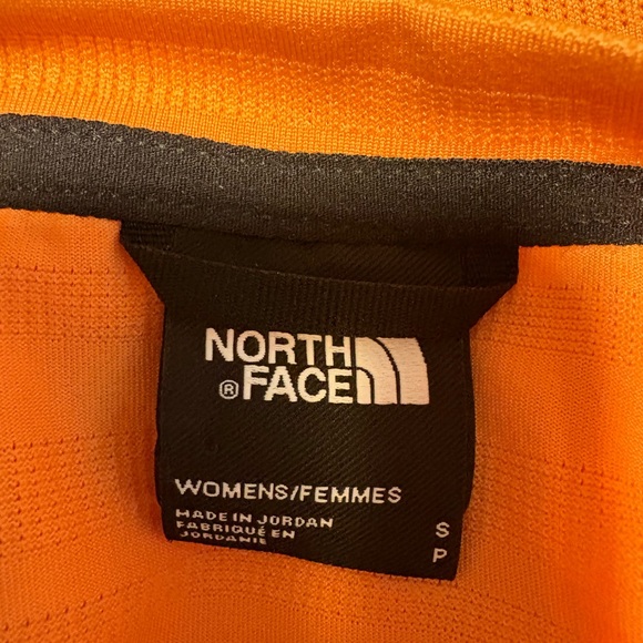 Women’s The North Face Vibrant Orange Athletic Tee Size S - Picture 6 of 6
